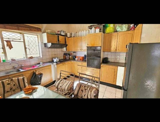 6 BEDROOM HOUSE FOR SALE IN BENONI CENTRAL